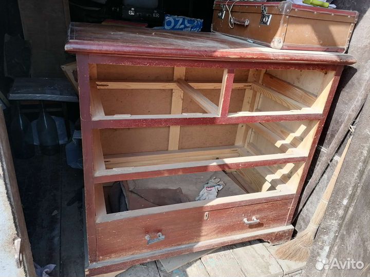 Комод деревянный старинный