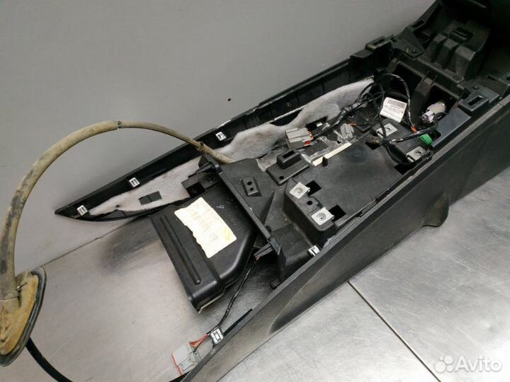 Подлокотник центральная консоль Jeep Grand