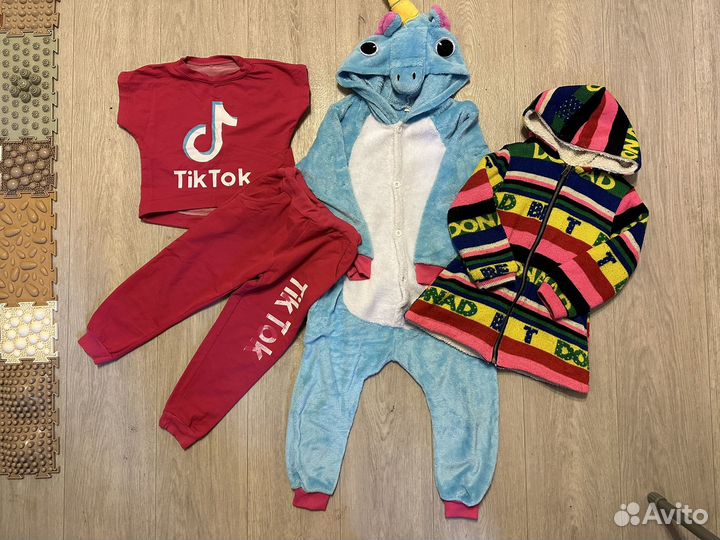 Одежда на девочку пакетом 122-128