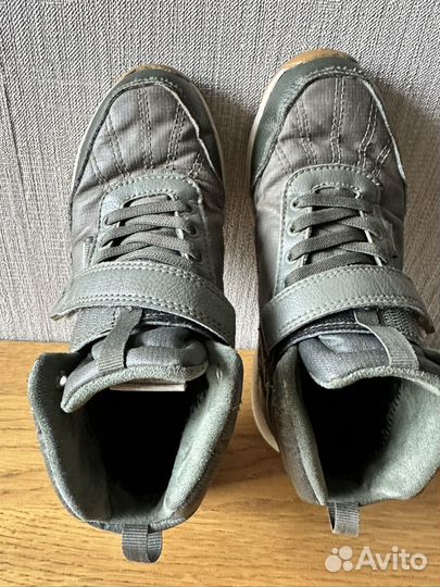 Кроссовки Декатлон весна (стелька 21 см)