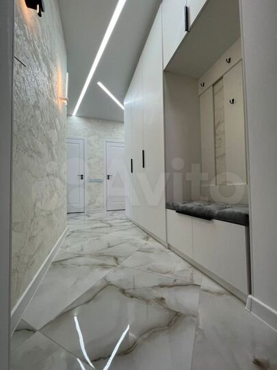 2-к. квартира, 65 м², 12/13 эт.