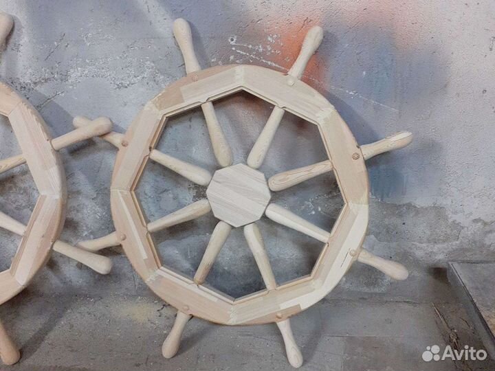 Деревянное колесо (декор) штурвал
