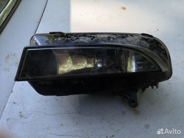 Противотуманная фара левая audi AI8X hella INE 01