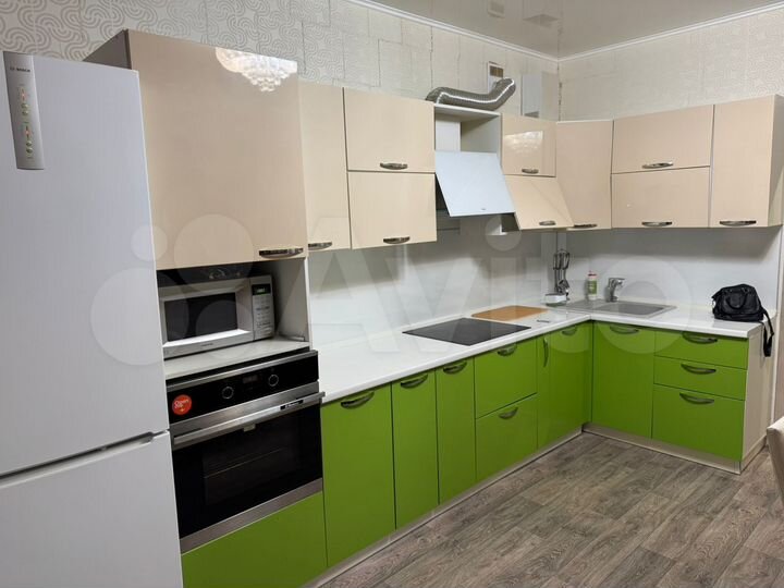 2-к. квартира, 57 м², 5/5 эт.