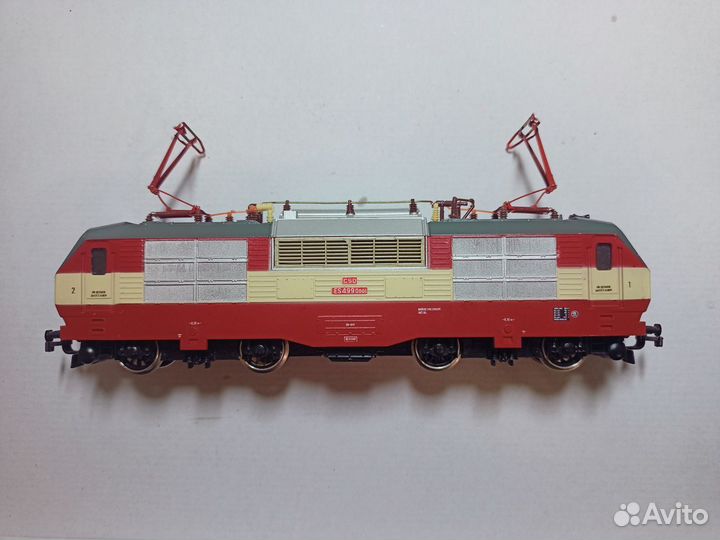 Электровоз для железной дороги ES499 Piko ГДР 1:87