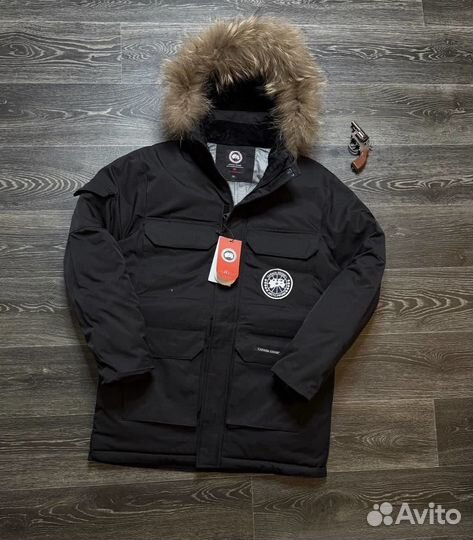 Куртка зимняя Canada Goose