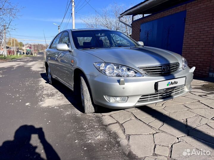Toyota Camry 2.4 AT, 2004, 359 378 км