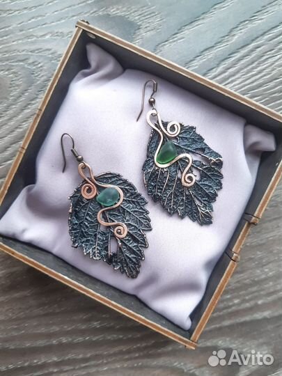 Медные серьги ручной работы из листиков малины