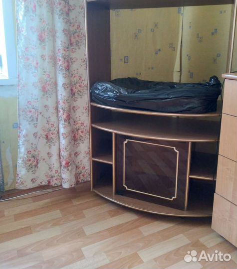 Тумба под тв