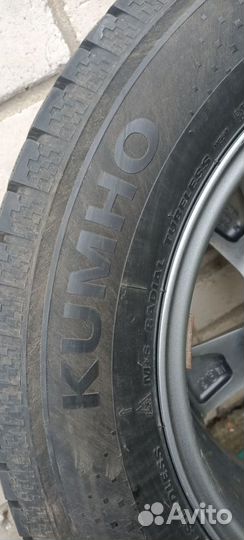 Kumho WinterCraft SUV Ice WS51 225/65 R17 106T