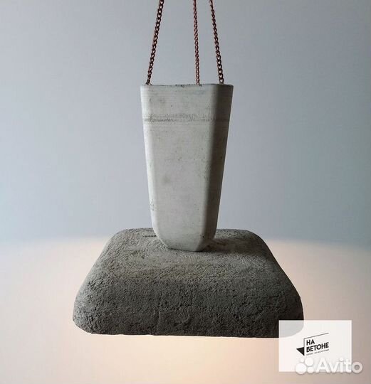 Люстра из бетона