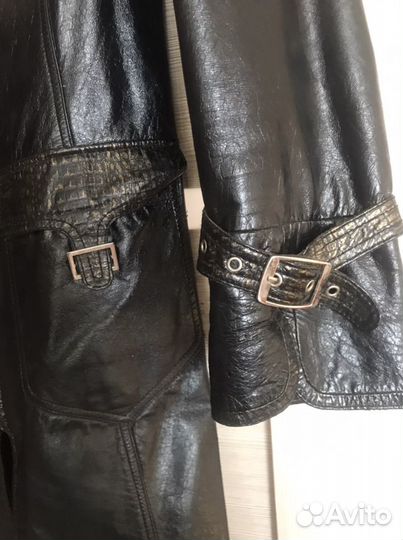 Кожаный плащ женский