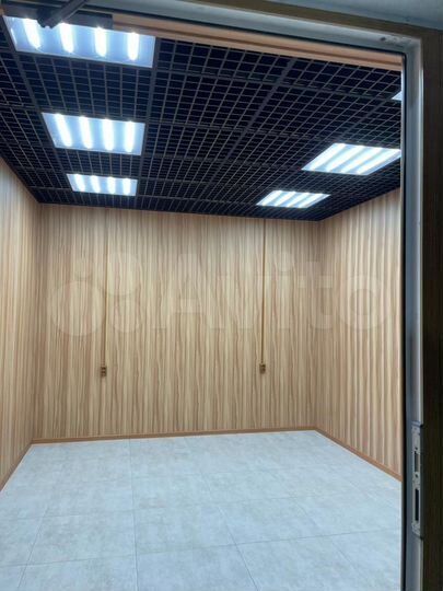 Склад, 296 м²