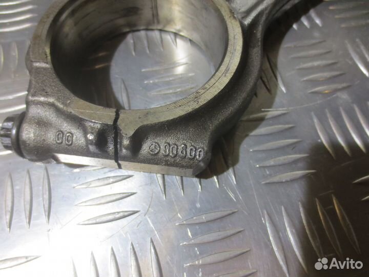Шатун Mercedes-Benz A9060300320