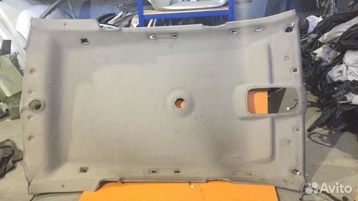 Обшивка потолка на Ssang Yong Kyron