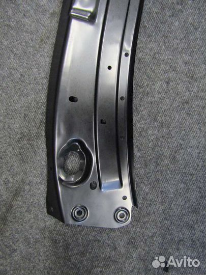 Передняя панель Mercedes W164 A1646200486