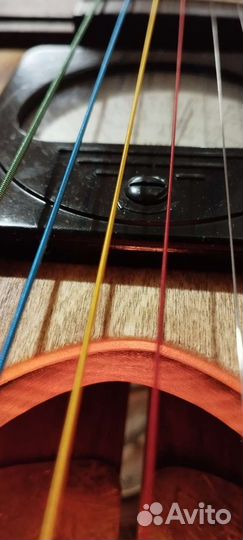 Продаю светильник настенный 