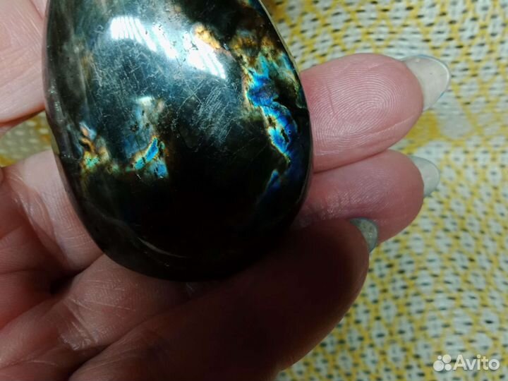 Камни и минералы коллекция