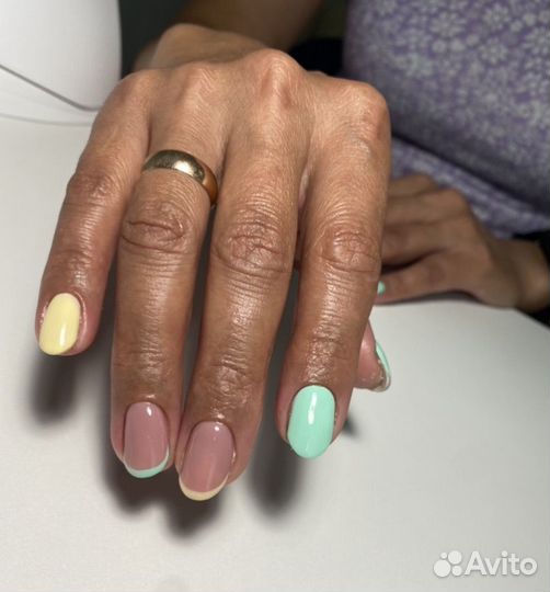 Мастер маникюра