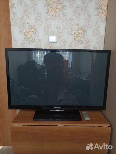 Телевизор на запчасти