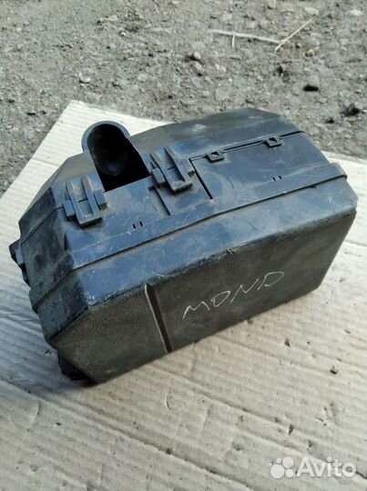 Блок предохранителей Форд Мондео 3