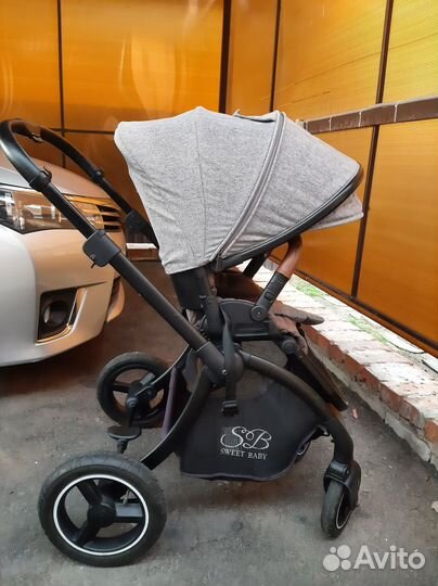 Прогулочная коляска