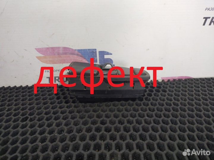 Блок управления зеркалами Volvo VNL