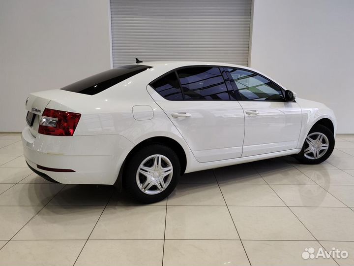 Skoda Octavia 1.6 AT, 2020, 48 900 км