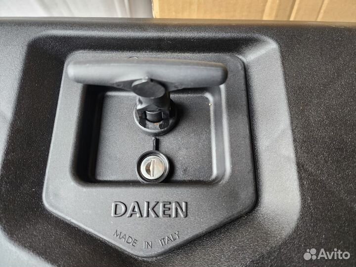 Инструментальный ящик Daken Welvet 38 литров