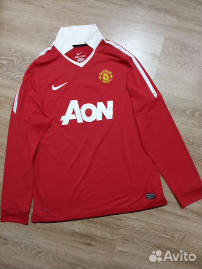 Майки футбольные,разные. Много