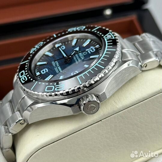 Часы Omega Seamaster Ultra Deep