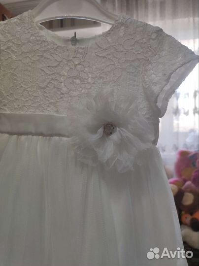 Нарядное платье для девочки 98