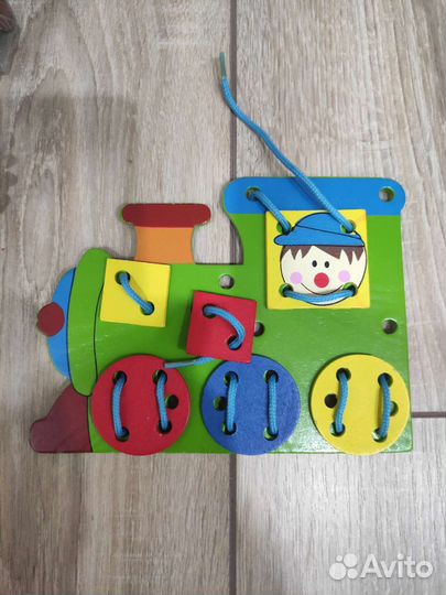 Развивающие игрушки