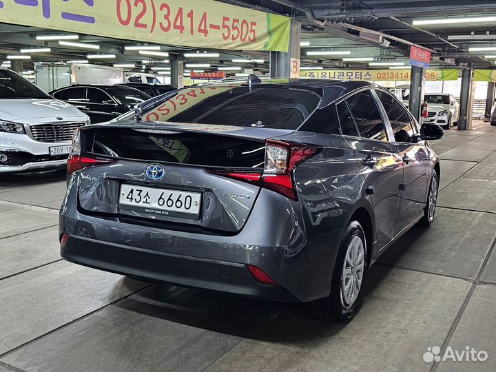Toyota Prius 1.8 AT, 2019, 33 000 км