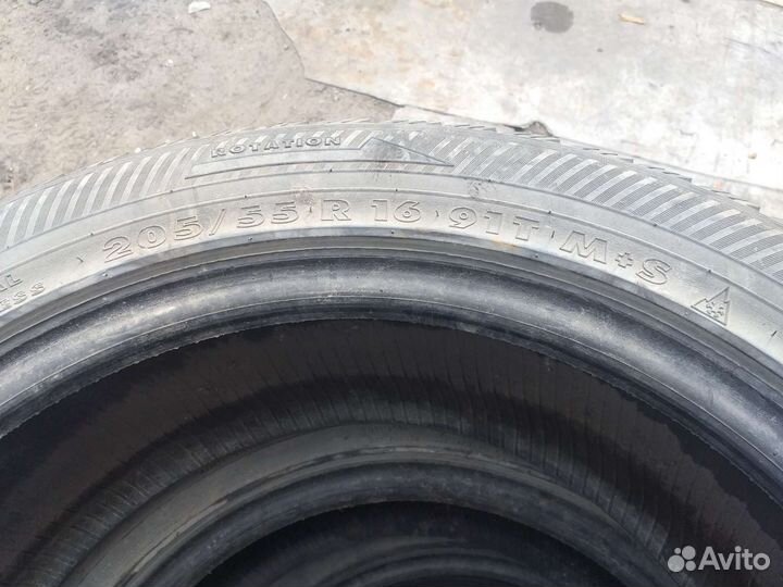 Bridgestone W940 205/55 R16