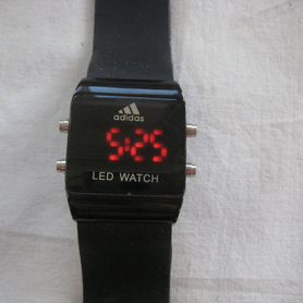 Светодиодные часы Adidas LED watch оптом