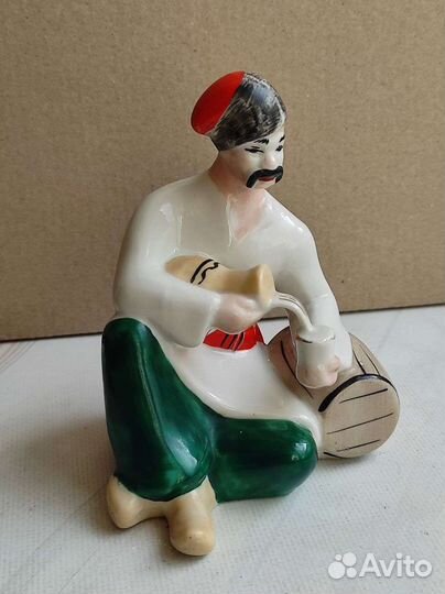 Статуэтка Казак с вином Полонное зхк 60-е г