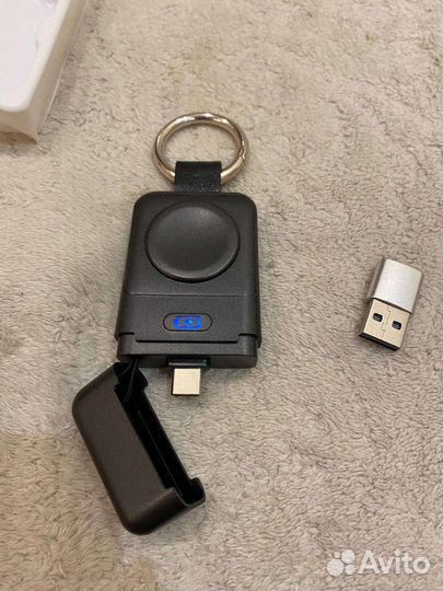 Портативное зарядное устройство для Apple Watch