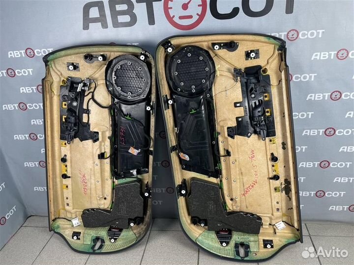 Дверные карты комплект Audi A4 Cabrio/qu 2007-20