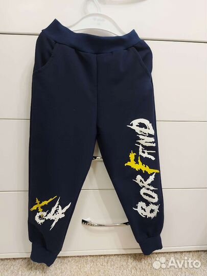 Костюм на мальчика 104-110