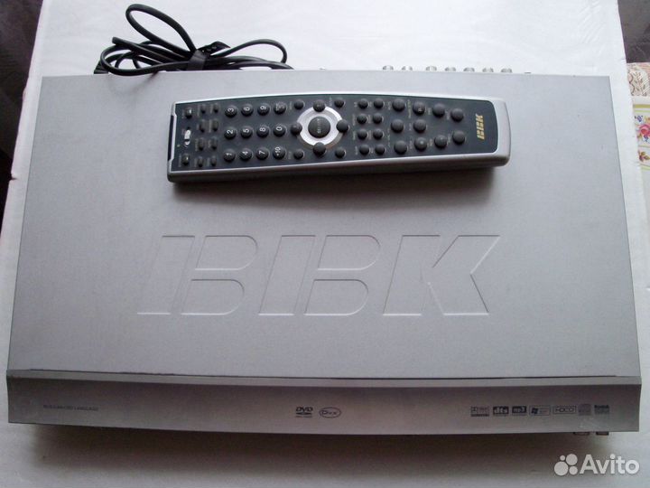 DVD-плеер BBK DV313S + универсальный пульт TV-DVD