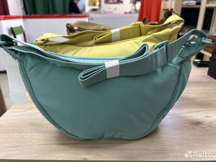 Сумка бананка Uniqlo