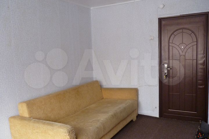 Комната 13,6 м² в 5-к., 2/5 эт.