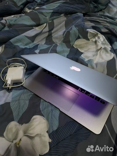 Macbook air 13 2017/128 гб