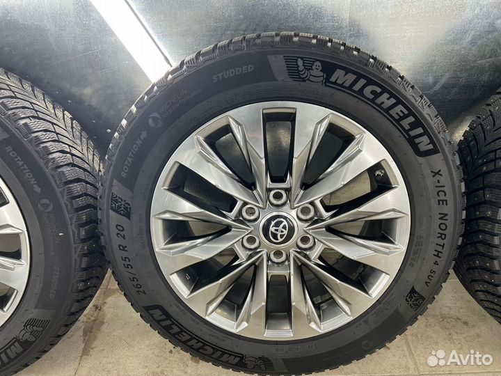 Оригинальные колеса на Land Cruiser 300 R20