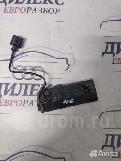 Кнопка открывания багажника VW Touareg 2002-2010