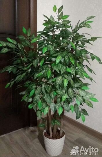 Искусственное дерево