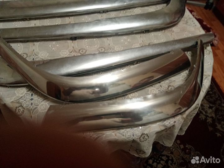 Хром на бампер газ 31105