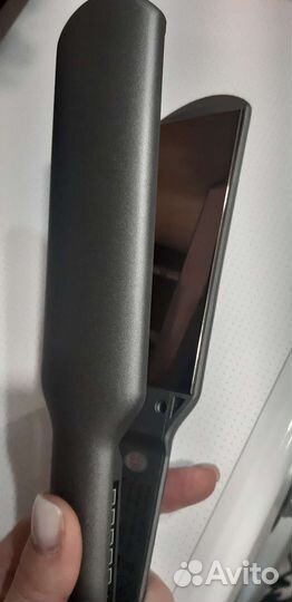 Выпрямитель для кератина с титановыми пластинами