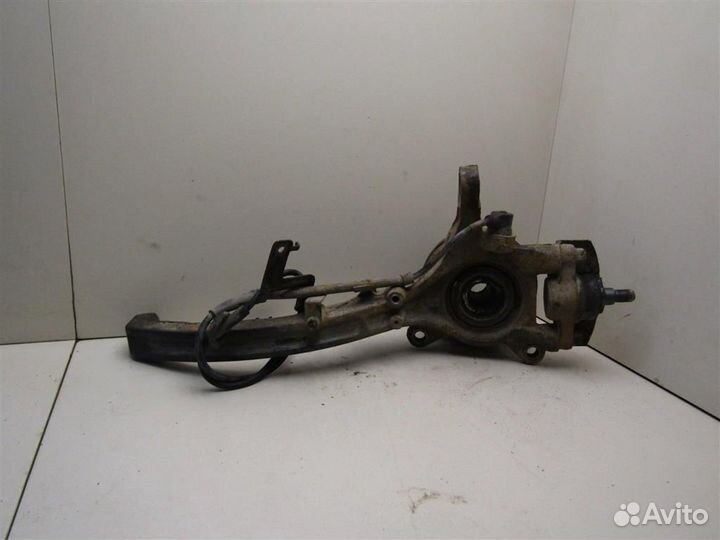 Кулак поворотный передний правый Hyundai Sonata I